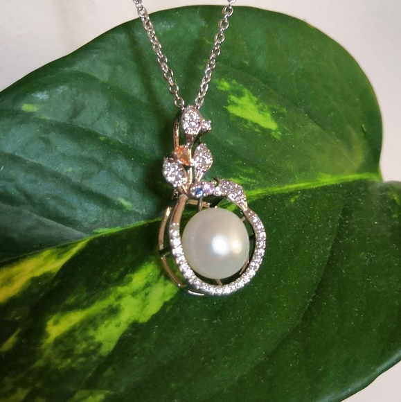 Brand new pearl necklace - Picture 3 of 7